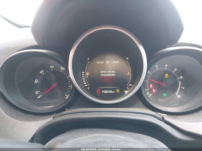 2016 FIAT 500X auction photo 7