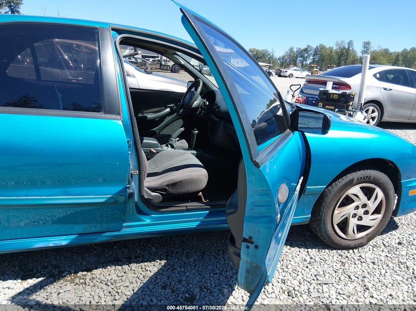 2000 PONTIAC SUNFIRE auction photo 5