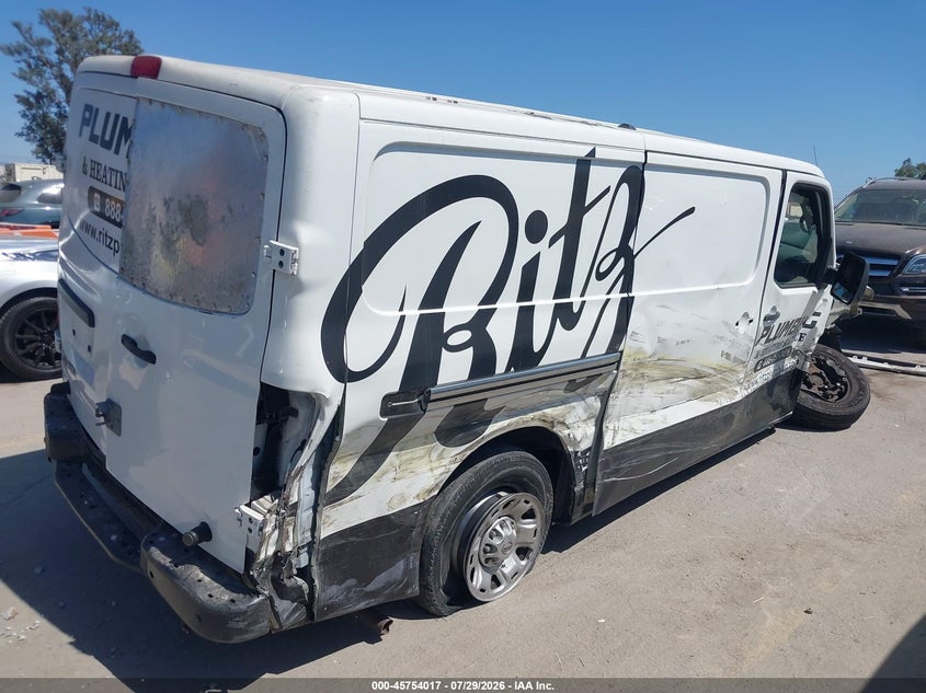 2019 NISSAN NV CARGO NV2500 HD auction photo 4