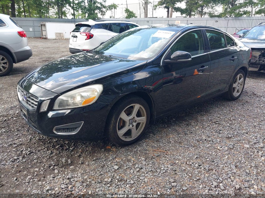 2012 VOLVO S60 auction photo 2