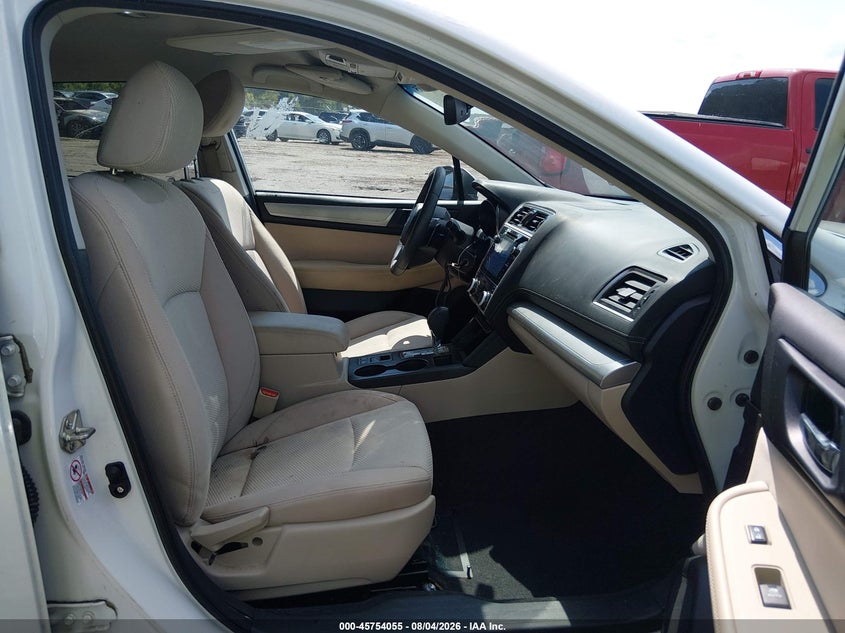 2019 SUBARU OUTBACK auction photo 5