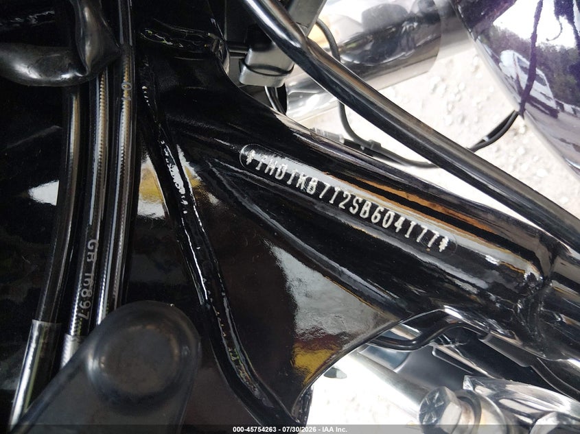 HARLEY-DAVIDSON FLHX 2025