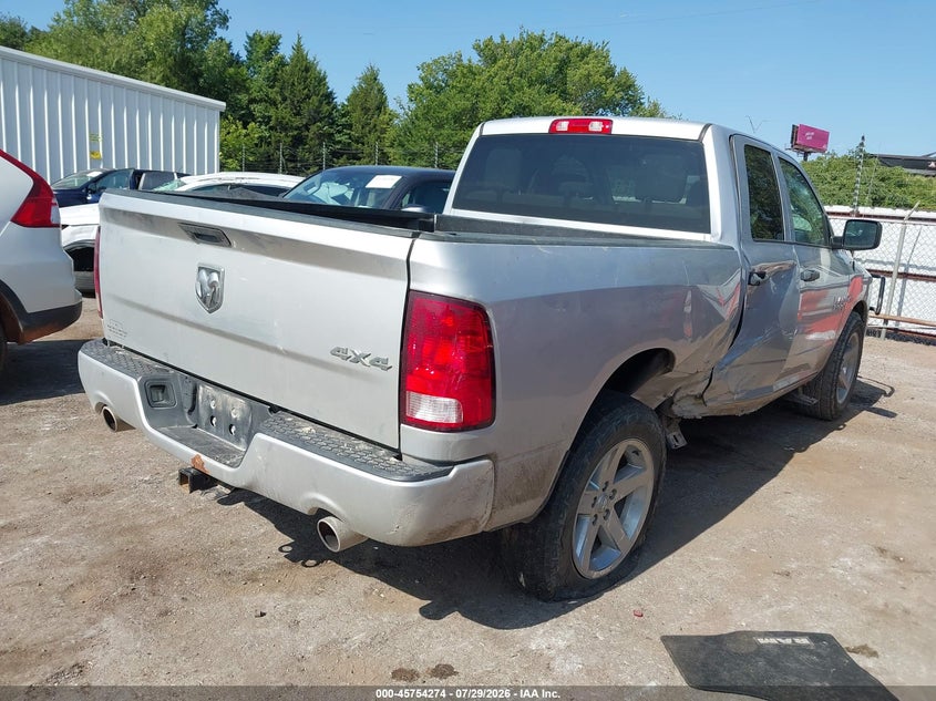 Vin: 1c6rr7ft1hs593155, lot: 46252996, ram 1500 express  4x4 6'4 box 20174