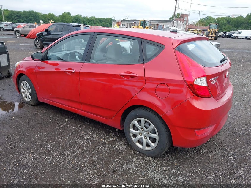 Vin: kmhct5ae2cu032923, lot: 46252999, hyundai accent gs 20123