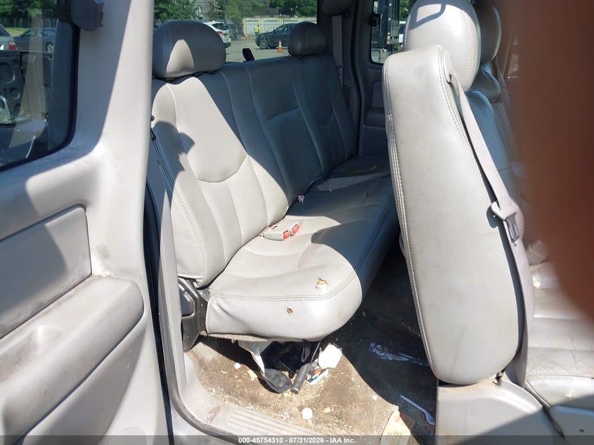 2004 CHEVROLET SILVERADO 1500 auction photo 8