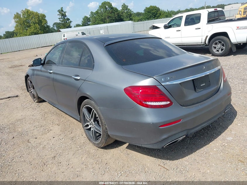 Vin: wddzf4jb7ka600174, lot: 46253033, mercedes-benz e 300 20193