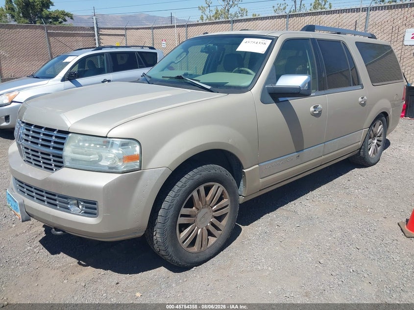 2007 LINCOLN NAVIGATOR SPORT UTILITY VEHICLE 5.4L V-8 VVT, 300HP