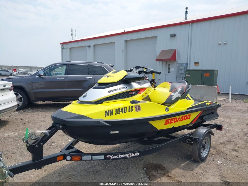 2015 SEADOO RXT auction photo 6