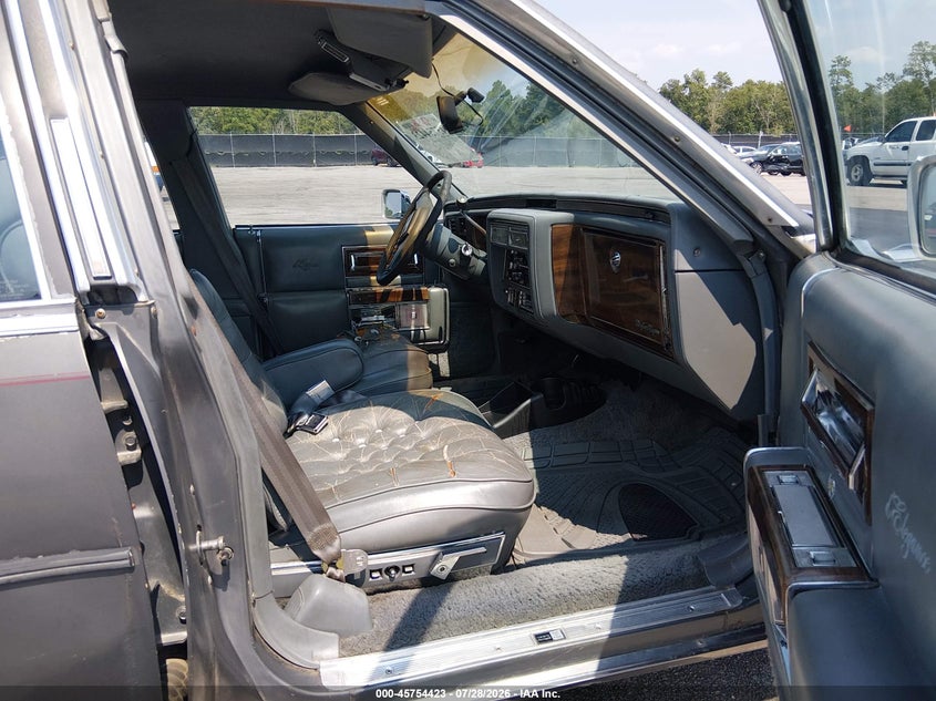 1988 CADILLAC BROUGHAM auction photo 5