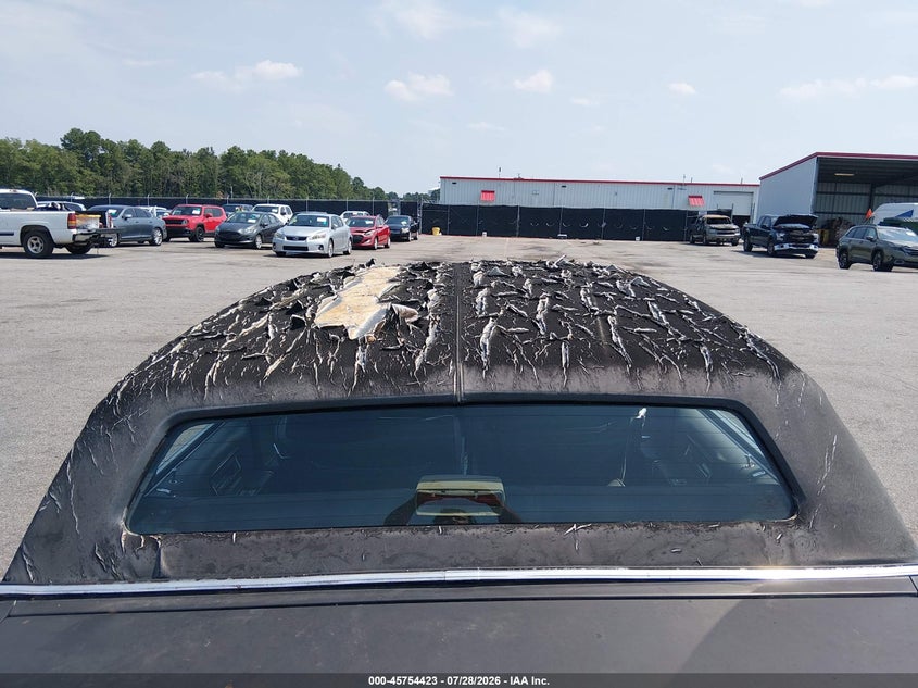 1988 CADILLAC BROUGHAM auction photo 6