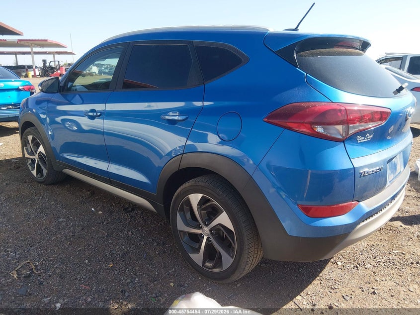 Vin: km8j33a2xhu310802, lot: 46253176, hyundai tucson sport 20173