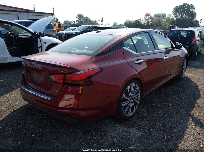 2023 NISSAN ALTIMA auction photo 4