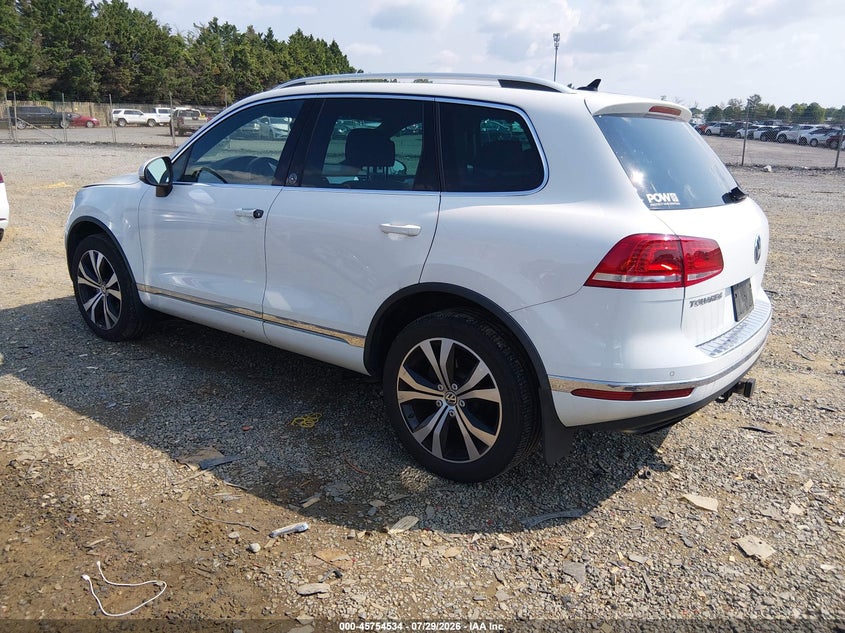Vin: wvgrf7bp6hd003042, lot: 46253256, volkswagen touareg v6 wolfsburg edition 20173
