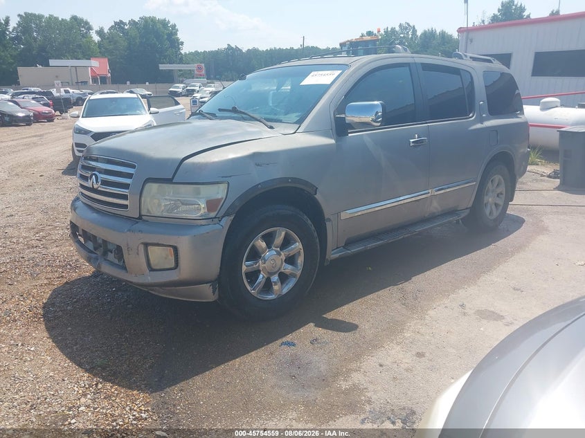 2005 INFINITI QX56 auction photo 2