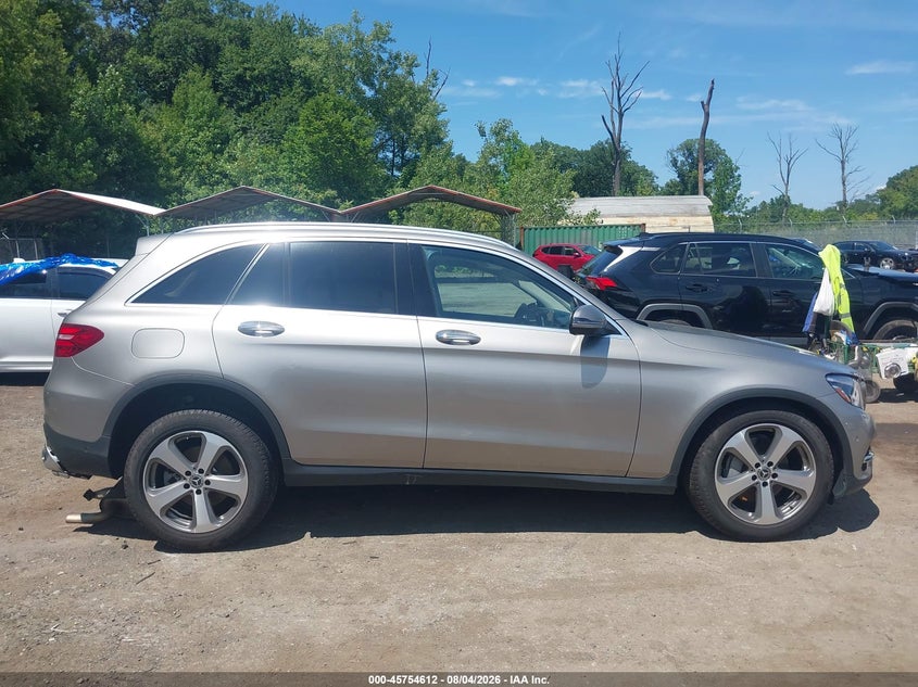 MERCEDES-BENZ GLC 300 - zdjęcie 13
