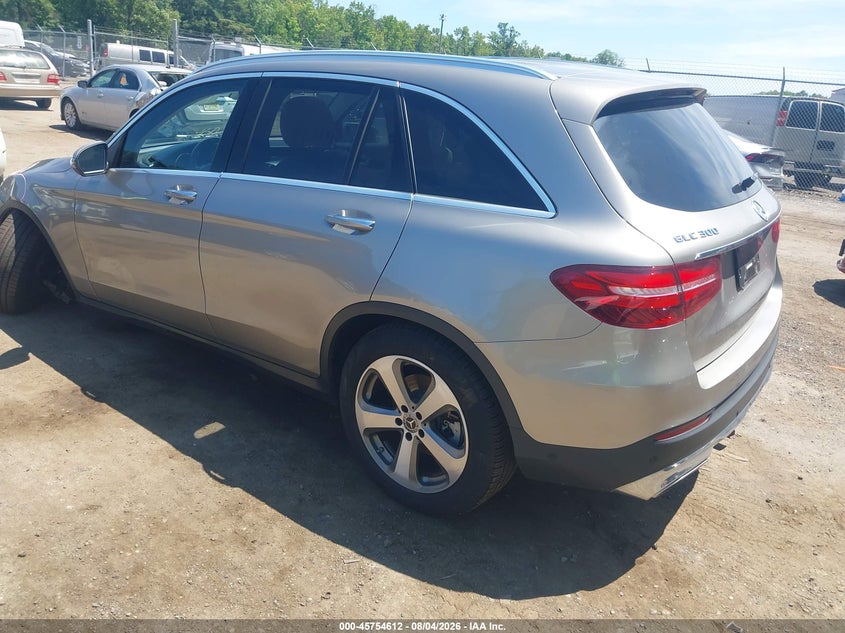 MERCEDES-BENZ GLC 300 - zdjęcie 3