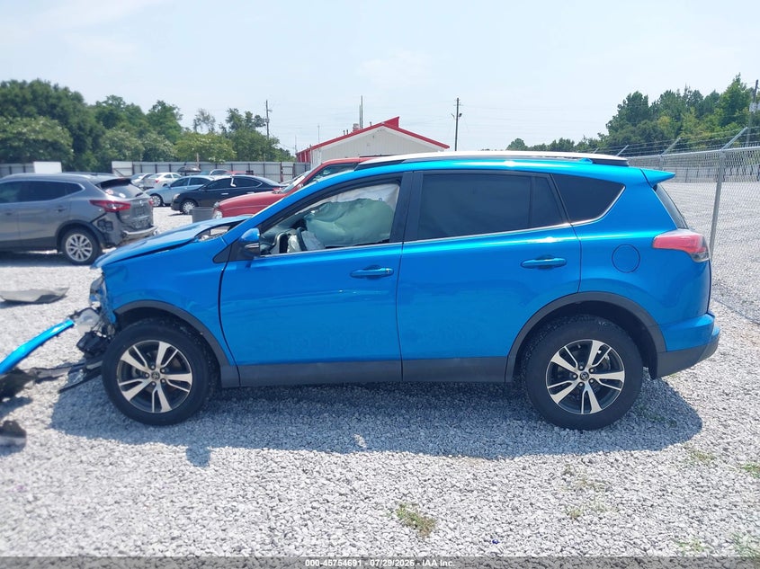 TOYOTA RAV4 - zdjęcie 14