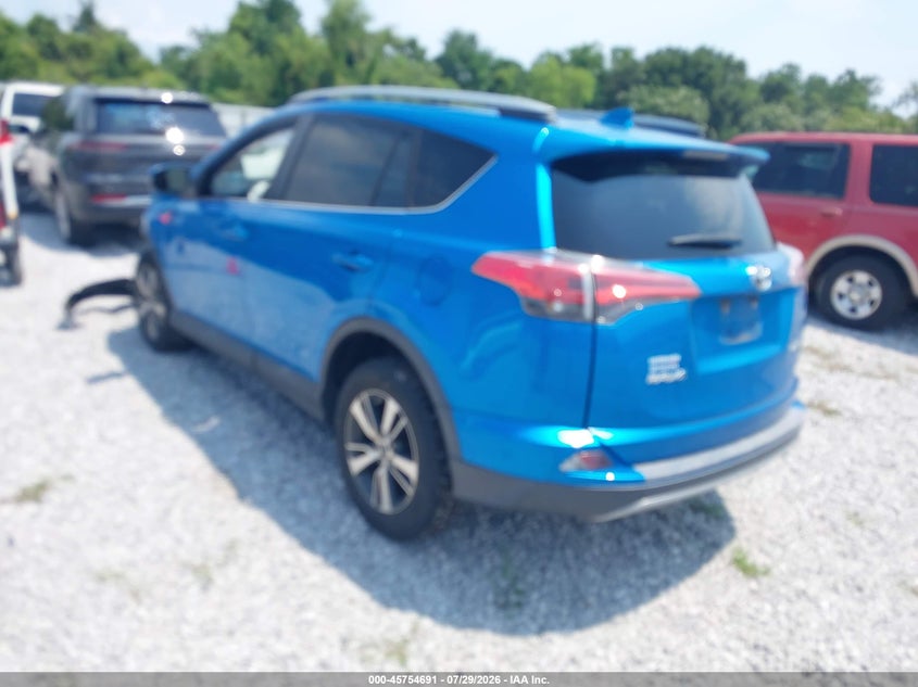 2017 TOYOTA RAV4 auction photo 3
