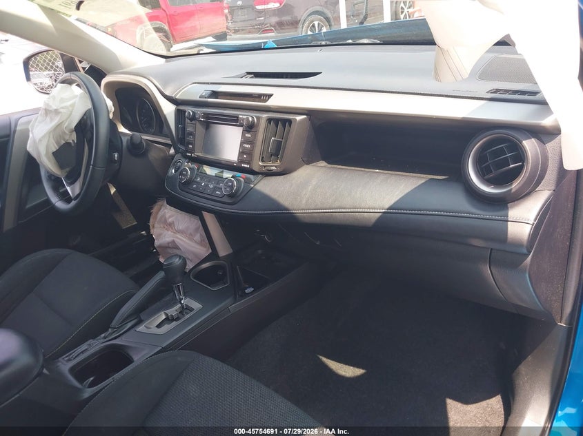 2017 TOYOTA RAV4 auction photo 5