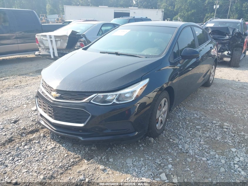 2018 CHEVROLET CRUZE auction photo 2