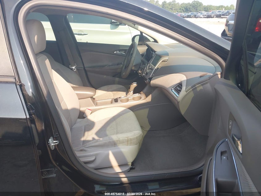 2018 CHEVROLET CRUZE auction photo 5