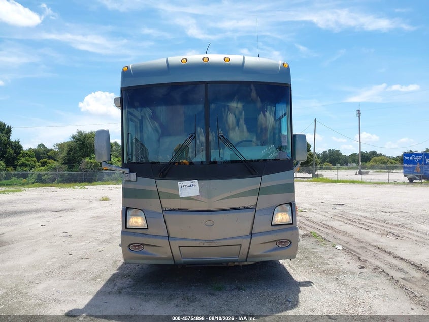 2004 WINNEBAGO VECTRA auction photo 6