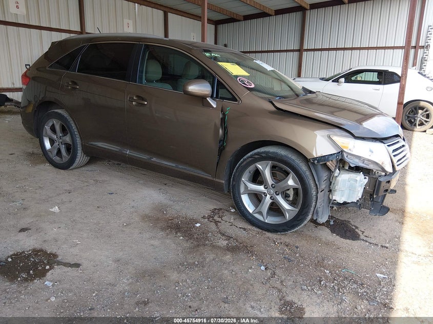 2011 TOYOTA VENZA auction photo 1