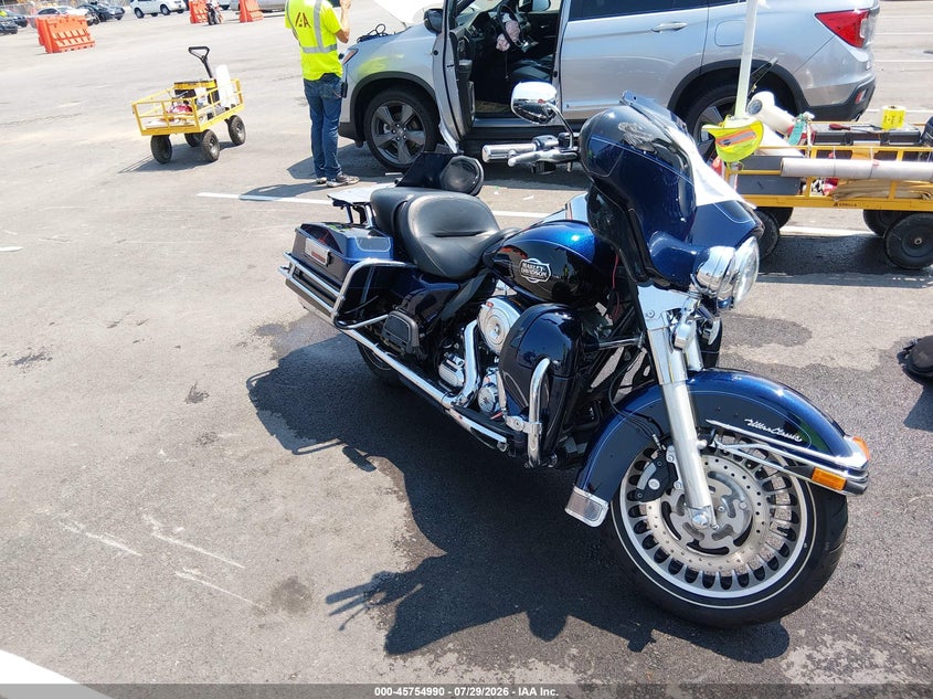 2012 Harley-davidson Flhtcu
