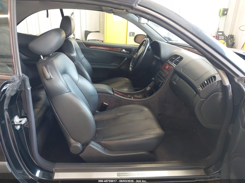 MERCEDES-BENZ CLK 320 1999 VIN WDBLK65G2XT010620