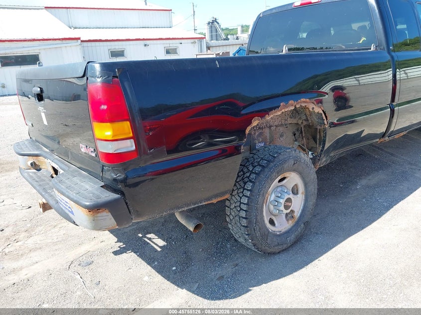 2000 GMC SIERRA 2500 auction photo 4
