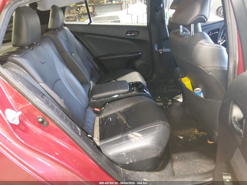 TOYOTA PRIUS PRIME - zdjęcie 8