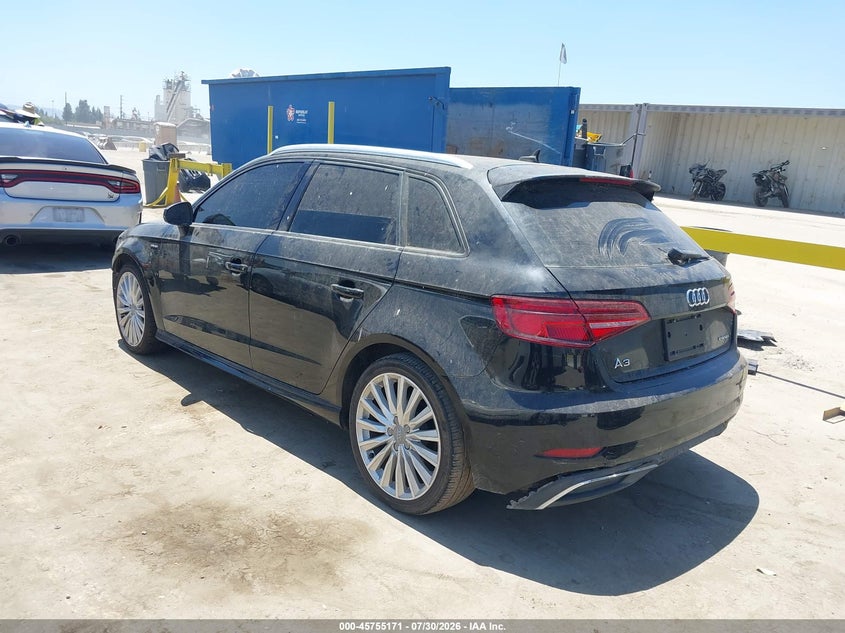 Vin: wauupbff2ha088122, lot: 46253893, audi a3 sportback e-tron premium 20173