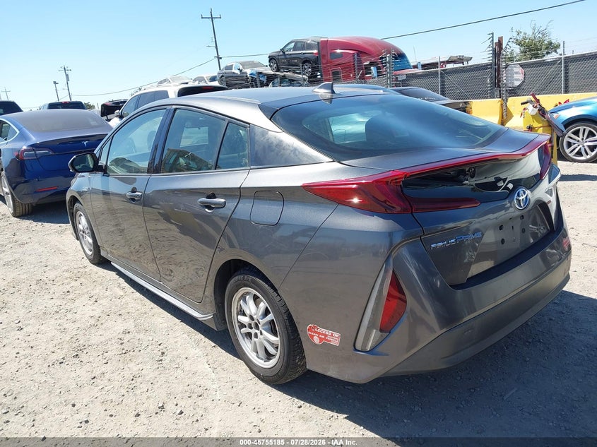 2017 TOYOTA PRIUS PRIME auction photo 3