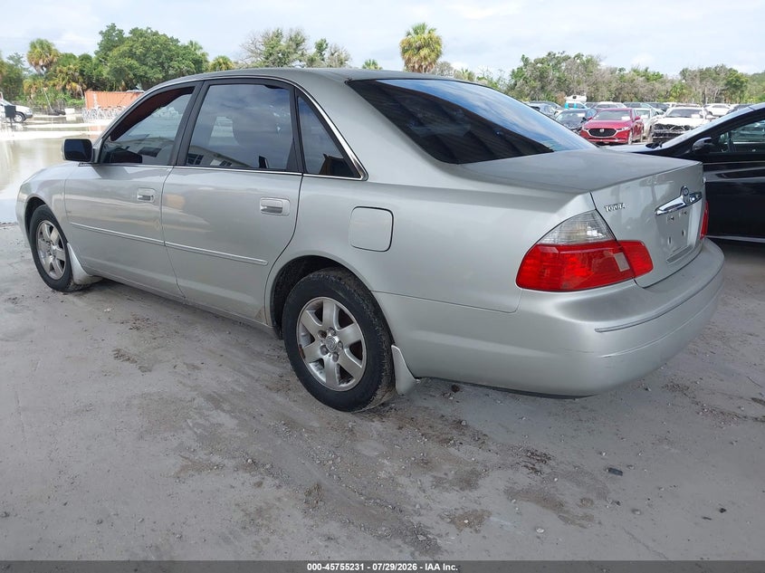 2003 TOYOTA AVALON auction photo 3