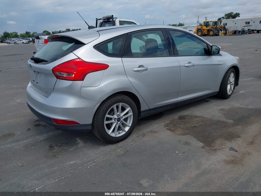 Vin: 1fadp3k25jl224657, lot: 46253969, ford focus se 20184