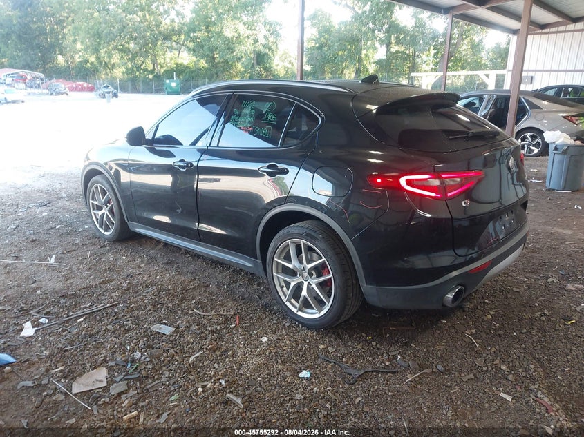 2018 ALFA ROMEO STELVIO auction photo 3