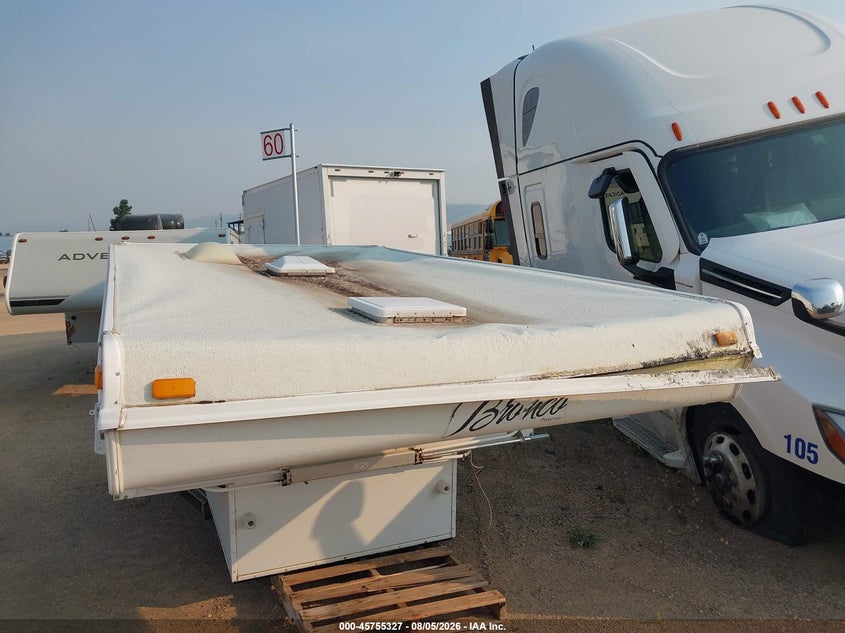 2010 PALOMINO CAMPER auction photo 6