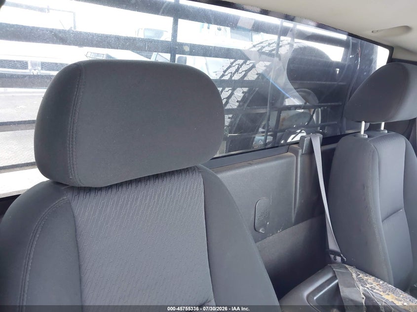 2011 CHEVROLET SILVERADO 3500HD CHASSIS auction photo 8