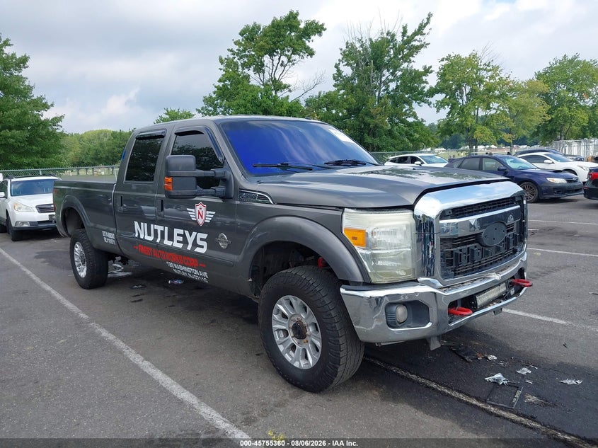 2012 FORD F-350 — zdjęcie z aukcji