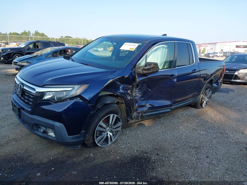 2017 HONDA RIDGELINE auction photo 2