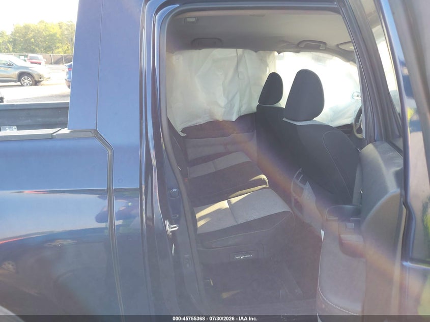 2017 HONDA RIDGELINE auction photo 8