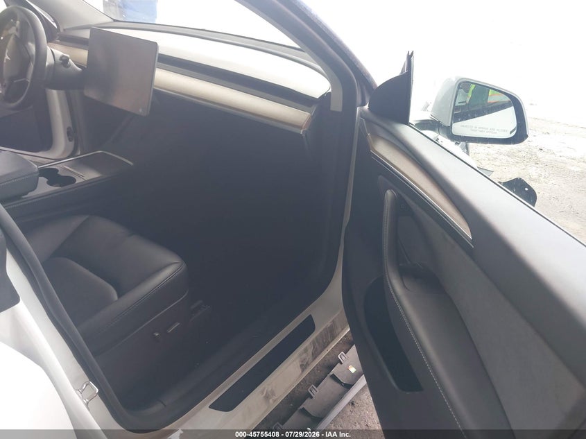 2024 TESLA MODEL Y auction photo 5