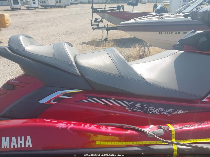 2014 YAMAHA FX CRUISER auction photo 8