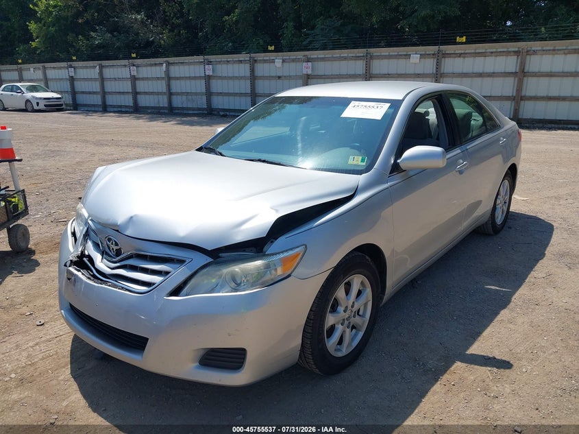 Vin: 4t1bf3ekxbu749835, lot: 46254259, toyota camry le 20112