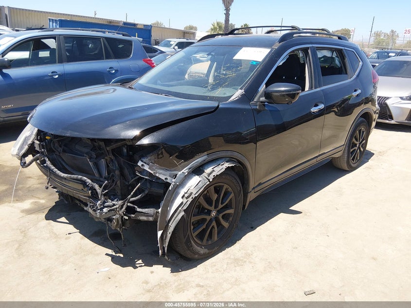 Vin: 5n1at2mt0jc746360, lot: 46254317, nissan rogue sv 20182