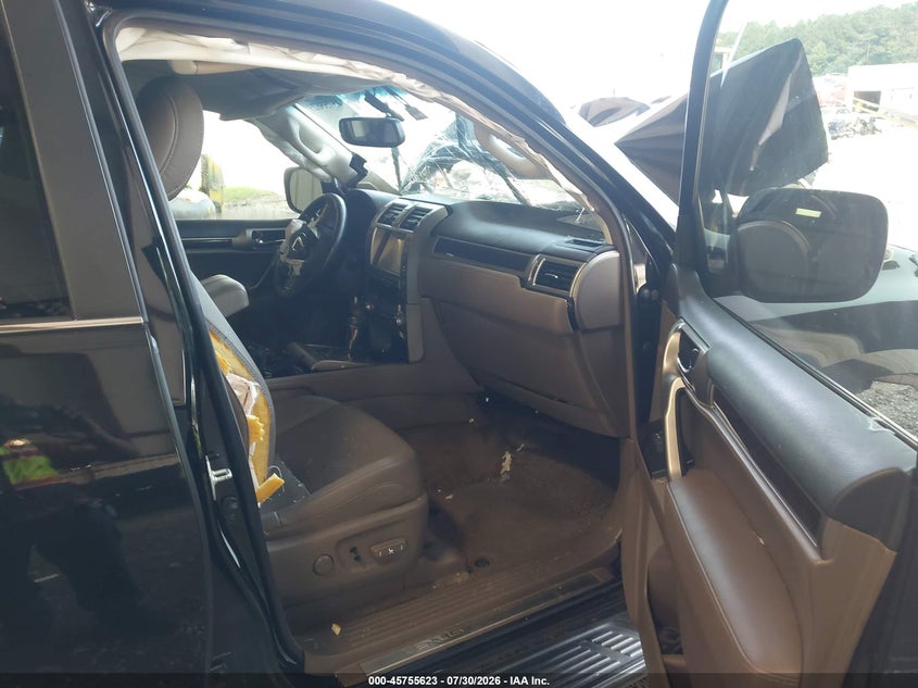 2016 LEXUS GX 460 auction photo 5