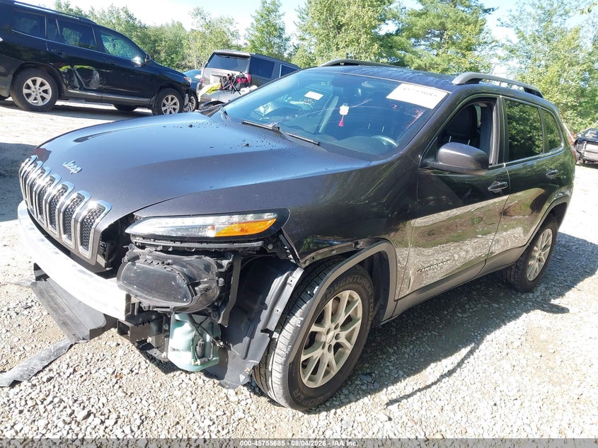 2017 JEEP CHEROKEE auction photo 2
