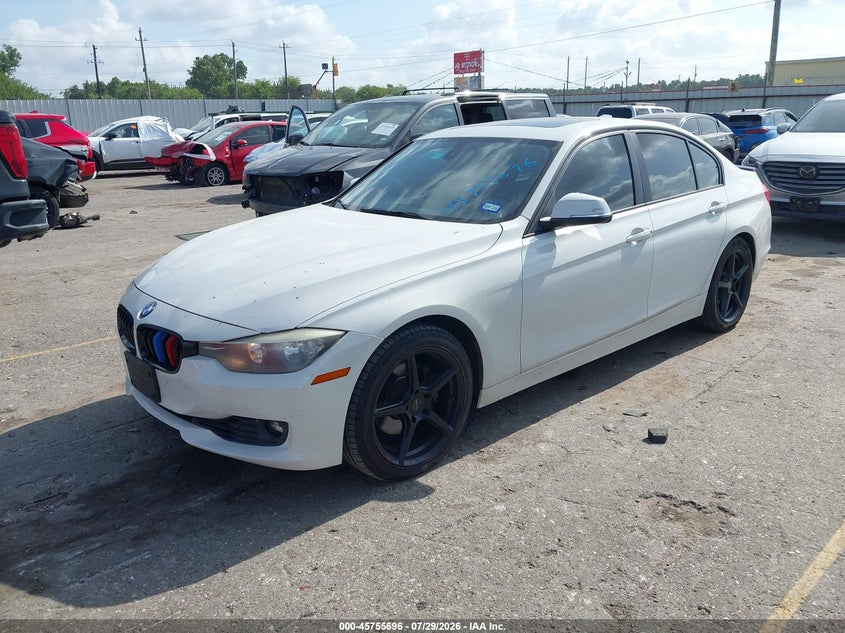 Vin: wba3c1c54ek116781, lot: 46254418, bmw 328i 20142