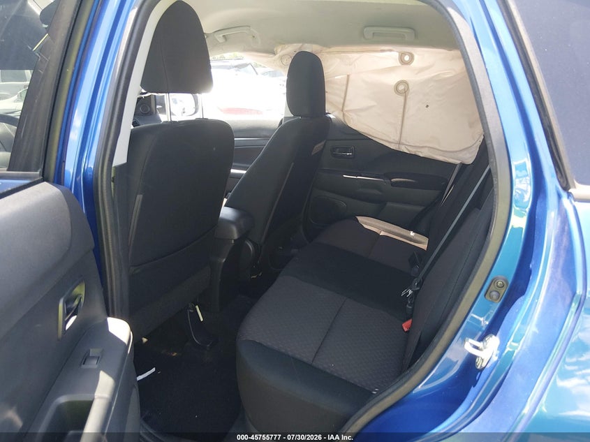 2017 MITSUBISHI OUTLANDER SPORT auction photo 8
