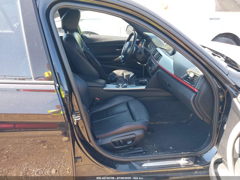 2012 BMW 335I auction photo 5